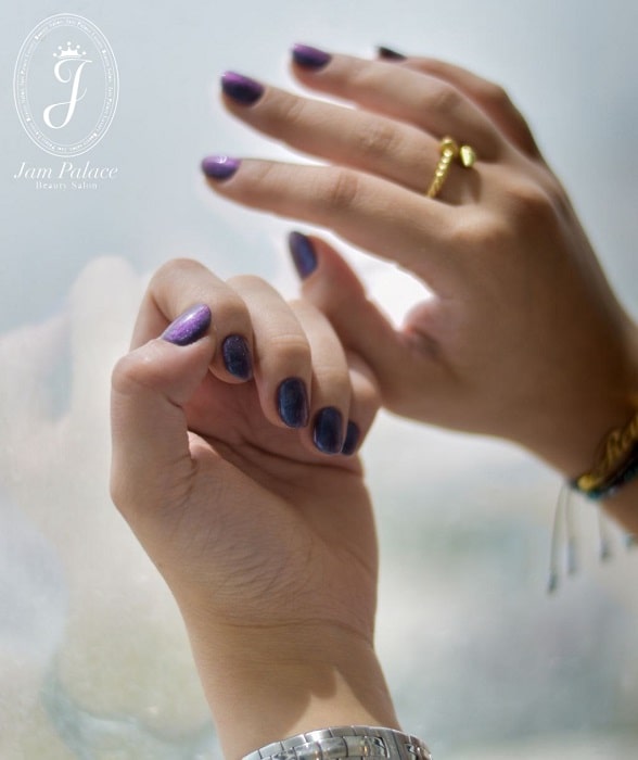 آرایشگاه زنانه تهران 7 خدمات ناخن در آرایشگاه قصر جم