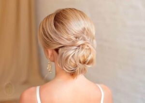 شنیون-های-پرطرفدار-آرایشگاه-قصر-جم بهترین سالن شینیون مو در نیاوران