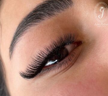 کاشت مژه در نیاوران